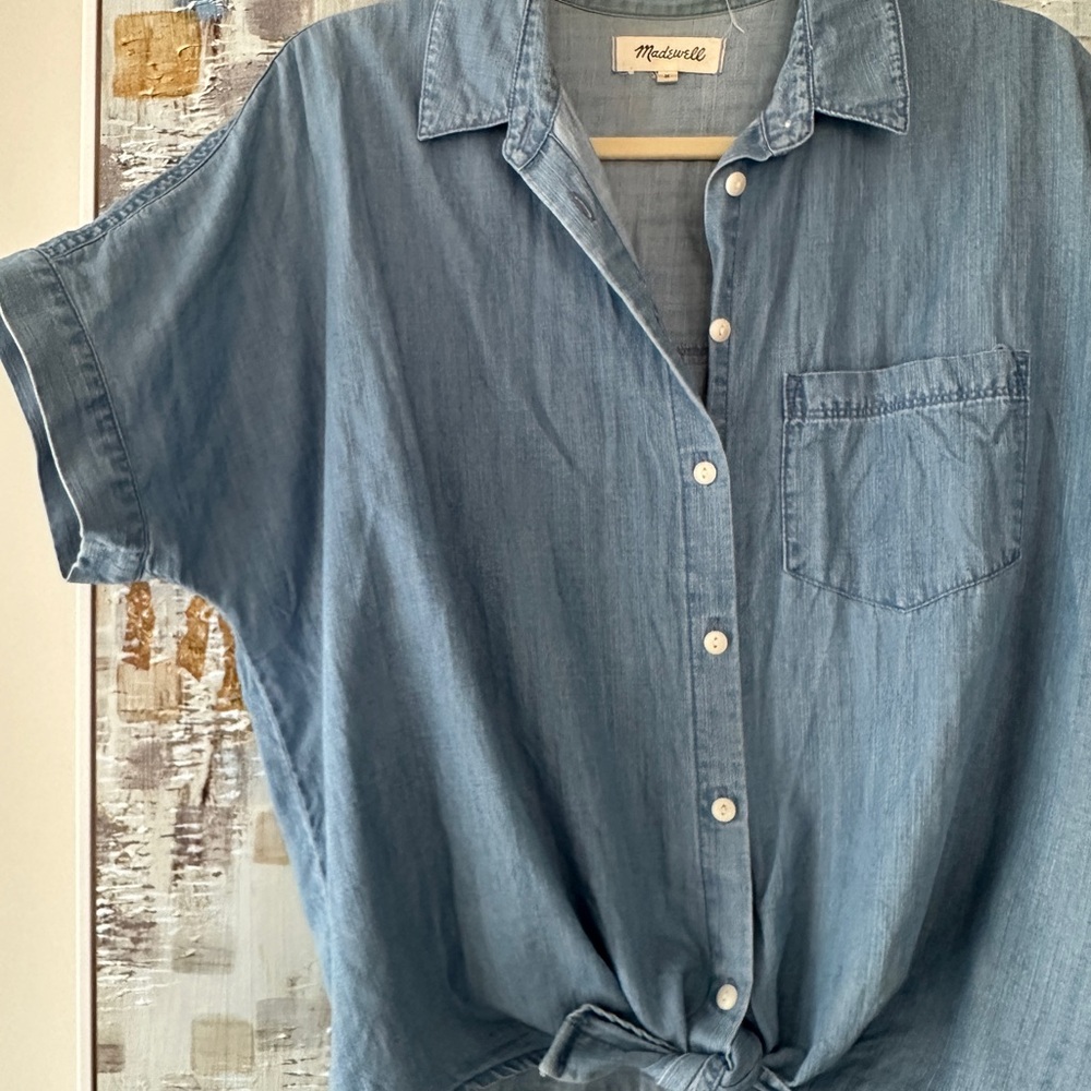 Madewell chambray short sleeve button down